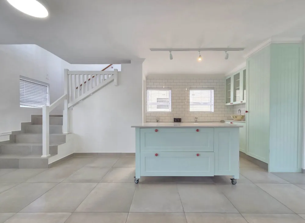 House to rent in Westcliff, Hermanus - ONL1756010