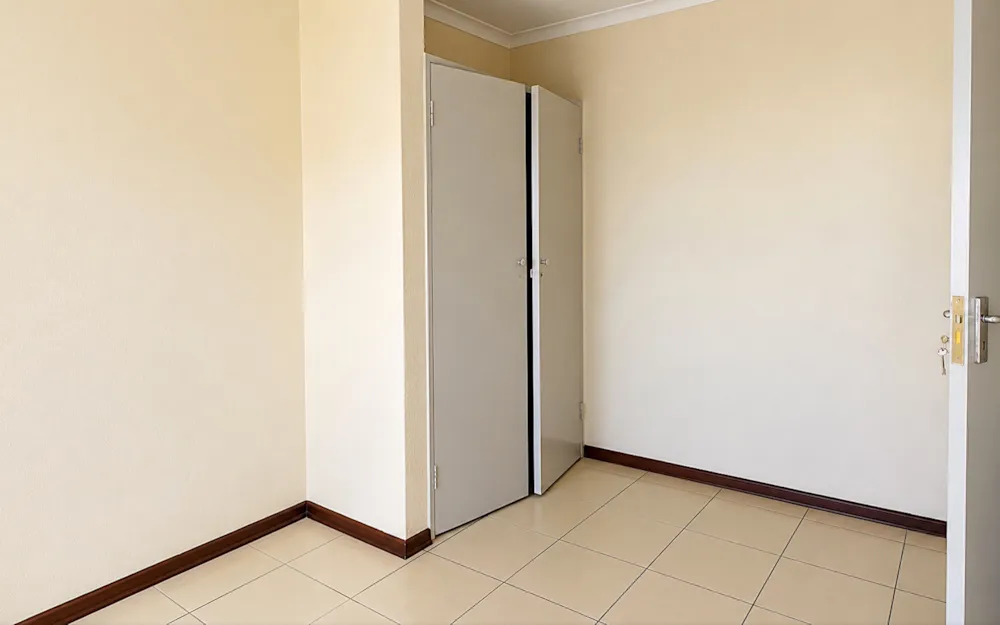 Apartment to rent in Tlhabane - 1RU1698865 Apartment to rent in Tlhabane - 1RU1698865