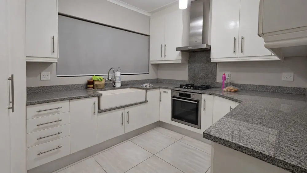 Townhouse to rent in Veldenvlei - 1RY1755824 Townhouse to rent in Veldenvlei - 1RY1755824