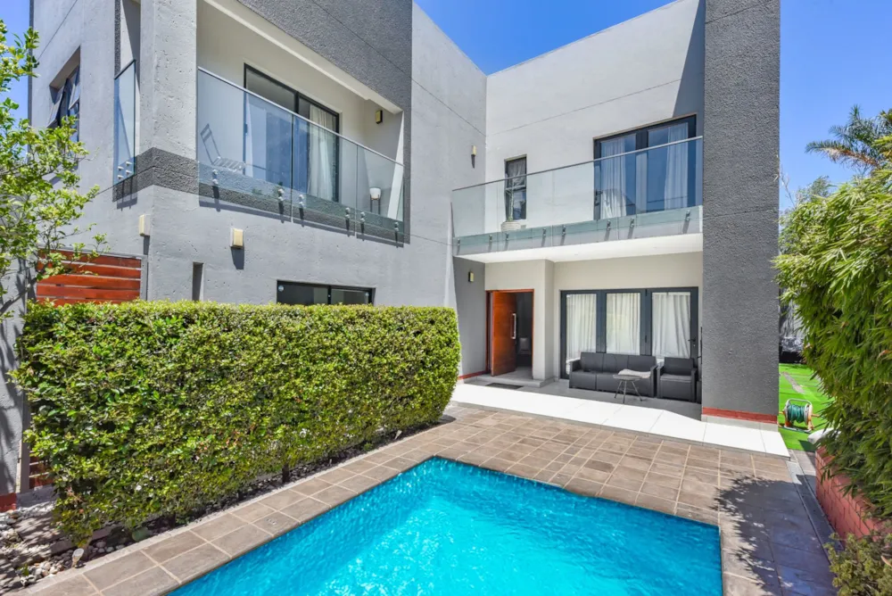 Cluster for sale in Bryanston - HP1756693