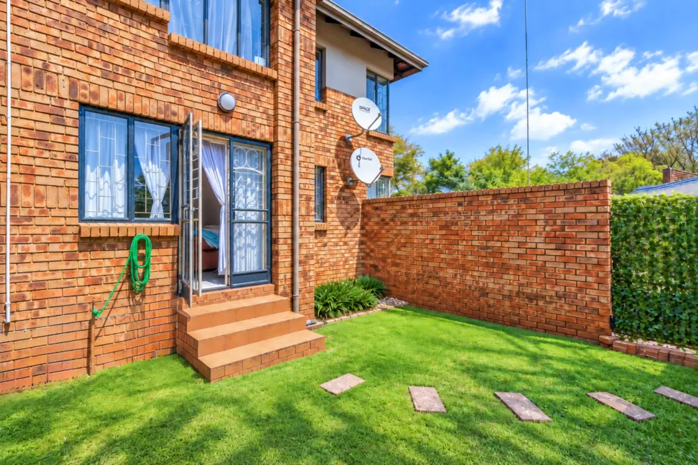 Townhouse for sale in Faerie Glen - PT1753765 Townhouse for sale in Faerie Glen - PT1753765