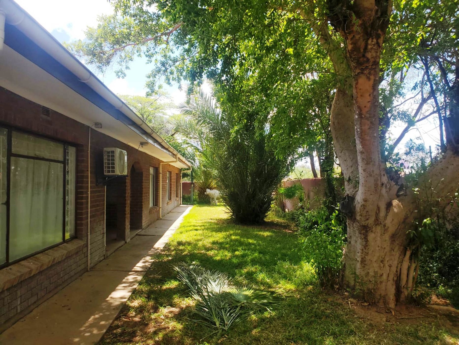 House for sale in Jwaneng, Southern District, Botswana - 3BO1735806