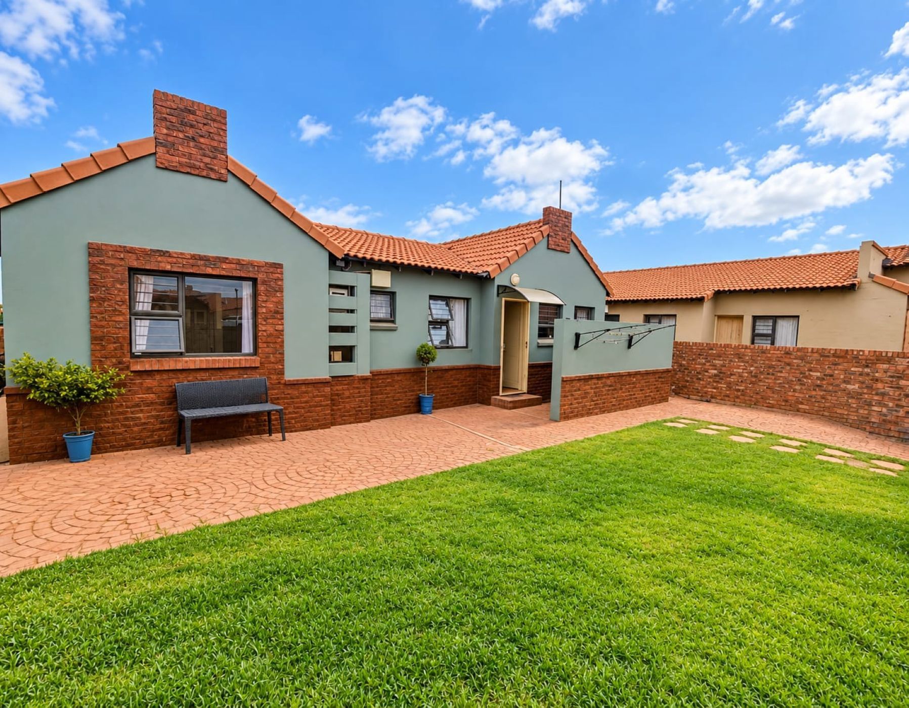 House to rent in Kathu - 1RN1742010