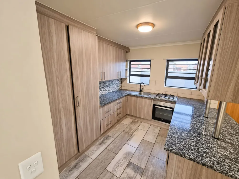 House to rent in Kathu - 1RN1742010