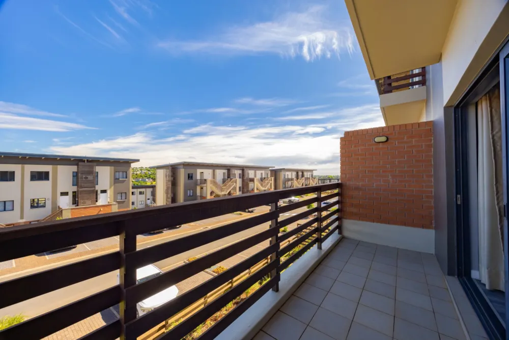 Double-storey apartment for sale in Cotswold Fenns - 1KF1756128