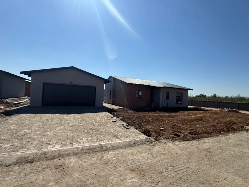 Townhouse for sale in Waterkloof, Rustenburg - 1RU1750604 Townhouse for sale in Waterkloof, Rustenburg - 1RU1750604
