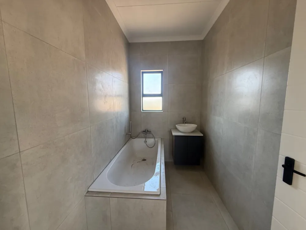 Townhouse for sale in Waterkloof, Rustenburg - 1RU1750604 Townhouse for sale in Waterkloof, Rustenburg - 1RU1750604