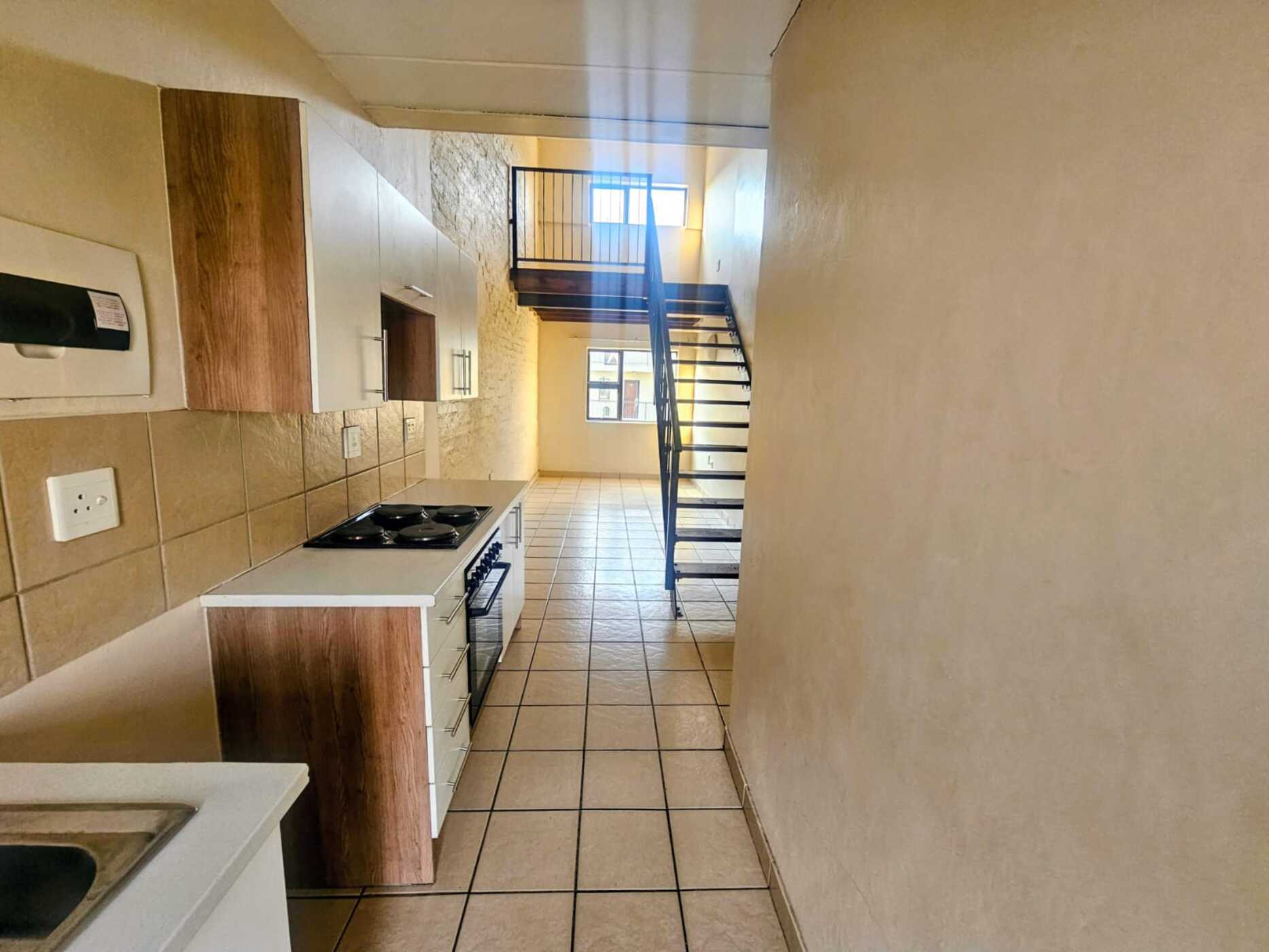 Apartment to rent in Die Hoewes - CNL1751741