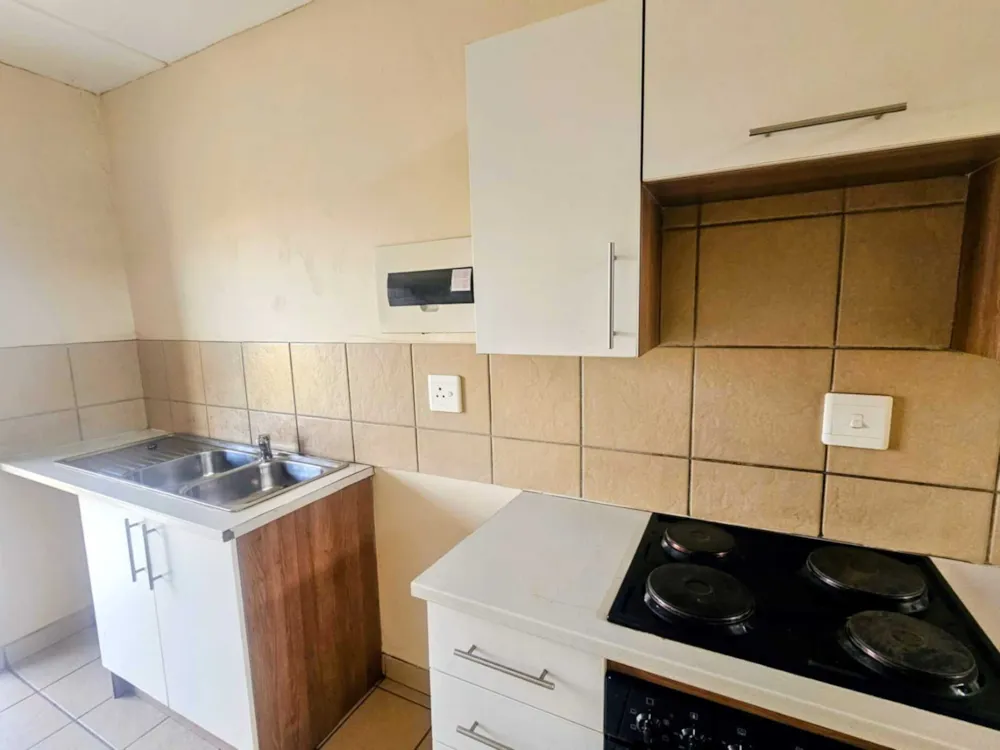 Apartment to rent in Die Hoewes - CNL1751741 Apartment to rent in Die Hoewes - CNL1751741