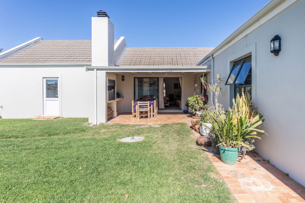House for sale in Sunningdale, Blouberg - 1TV1753322