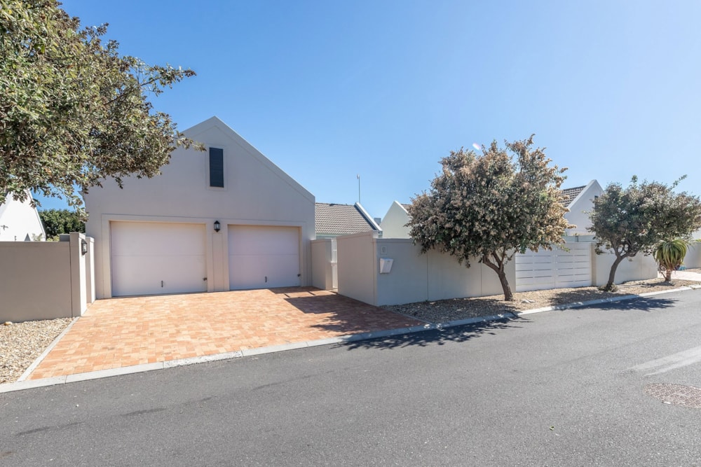 House for sale in Sunningdale, Blouberg - 1TV1753322