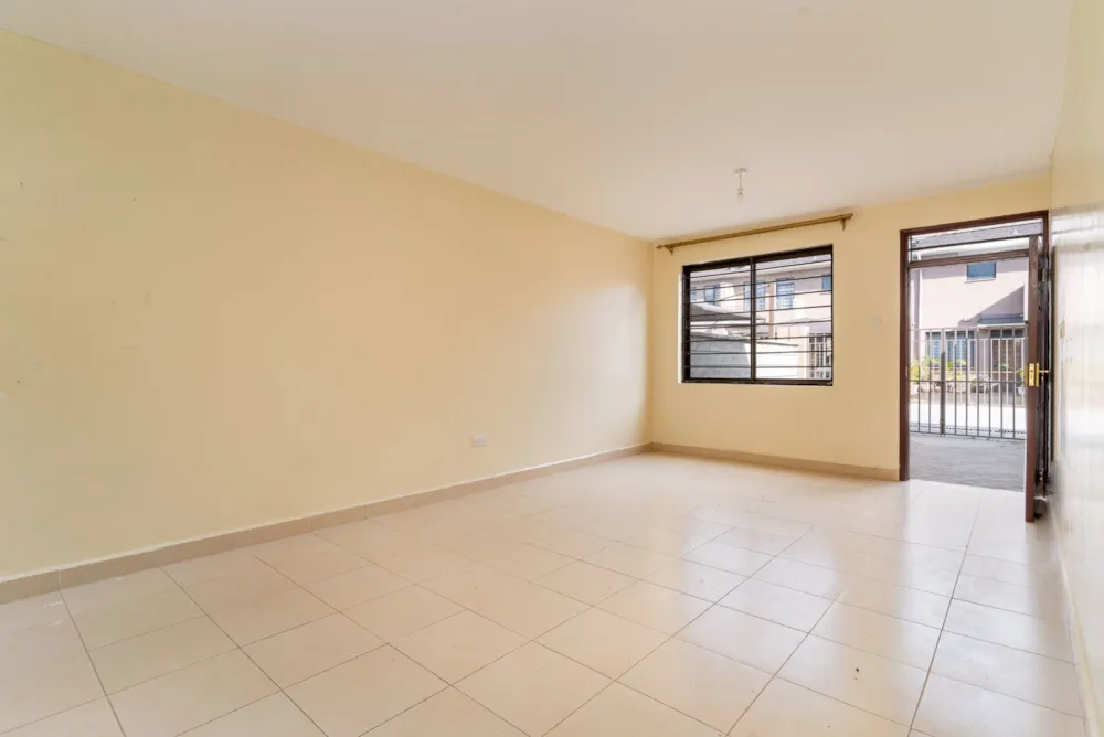 Townhouse for sale in Syokimau, Kenya - 3KE1754891