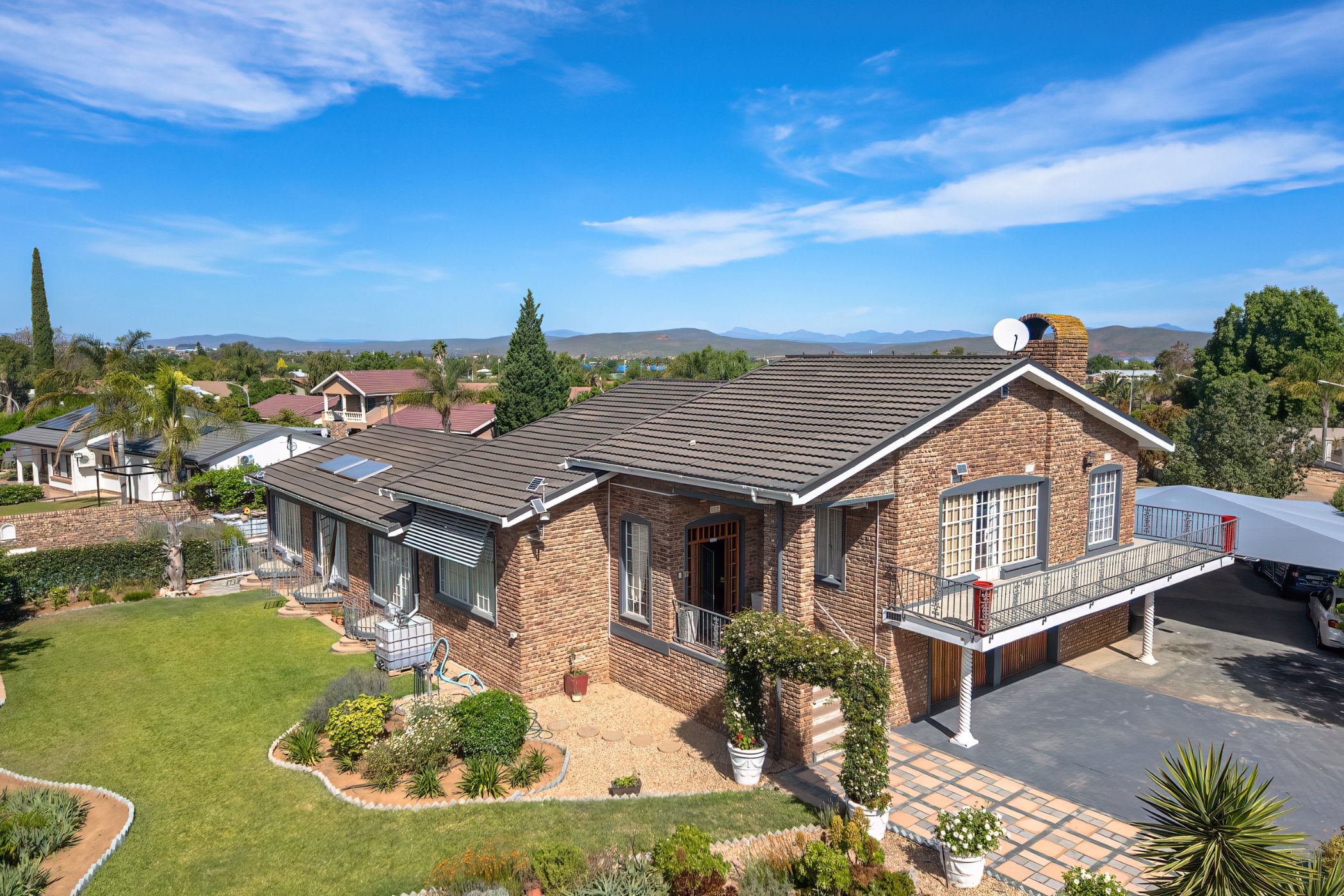 House for sale in Wesbank, Oudtshoorn - 1OU1755159