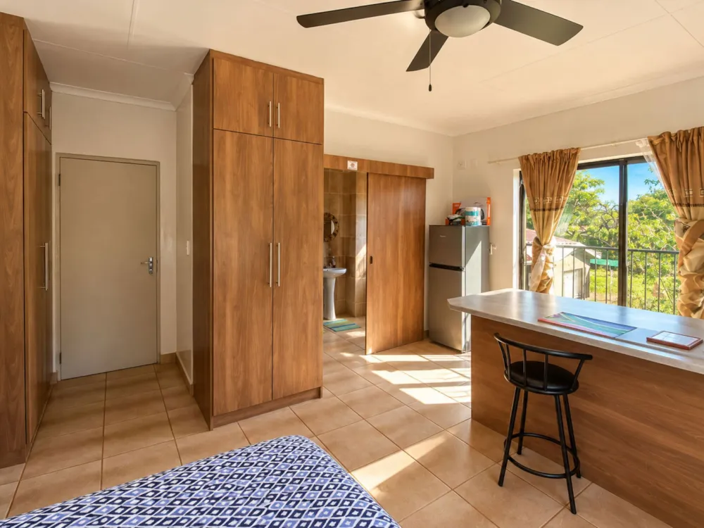 Bachelor apartment to rent in Kathu - 1RN1753075 Bachelor apartment to rent in Kathu - 1RN1753075
