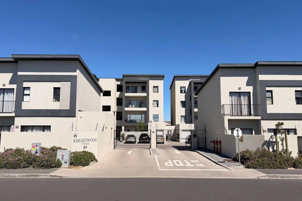 Apartment for sale in Sandown, Blouberg - 1TV1753822 Apartment for sale in Sandown, Blouberg - 1TV1753822