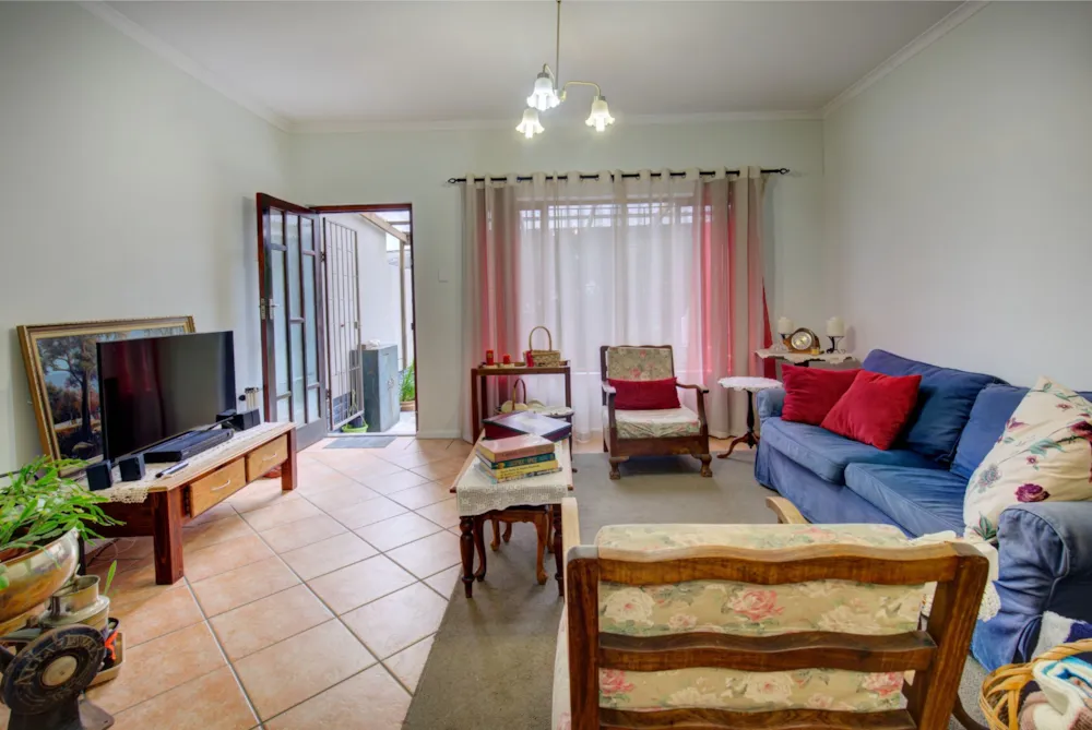 Double-storey apartment for sale in Dormehls drift - GEO1754788 Double-storey apartment for sale in Dormehls drift - GEO1754788