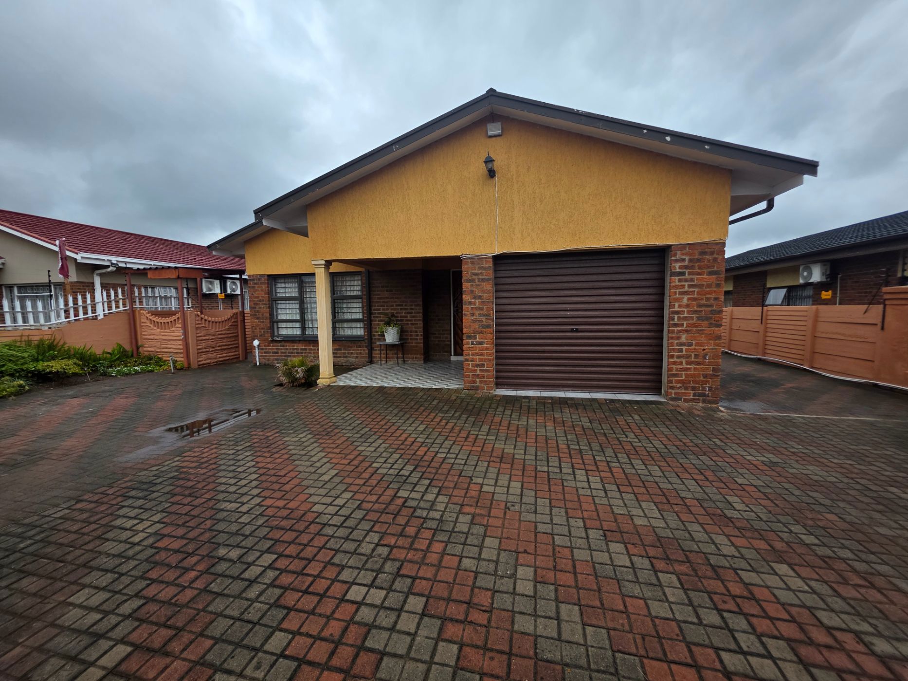 House for sale in Lennoxton - 1NW1753688