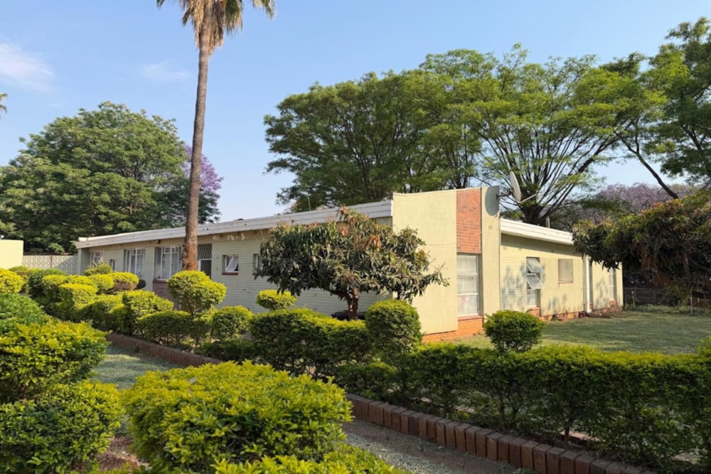 House for sale in Suburbs, Zimbabwe - 3ZB1753855 House for sale in Suburbs, Zimbabwe - 3ZB1753855