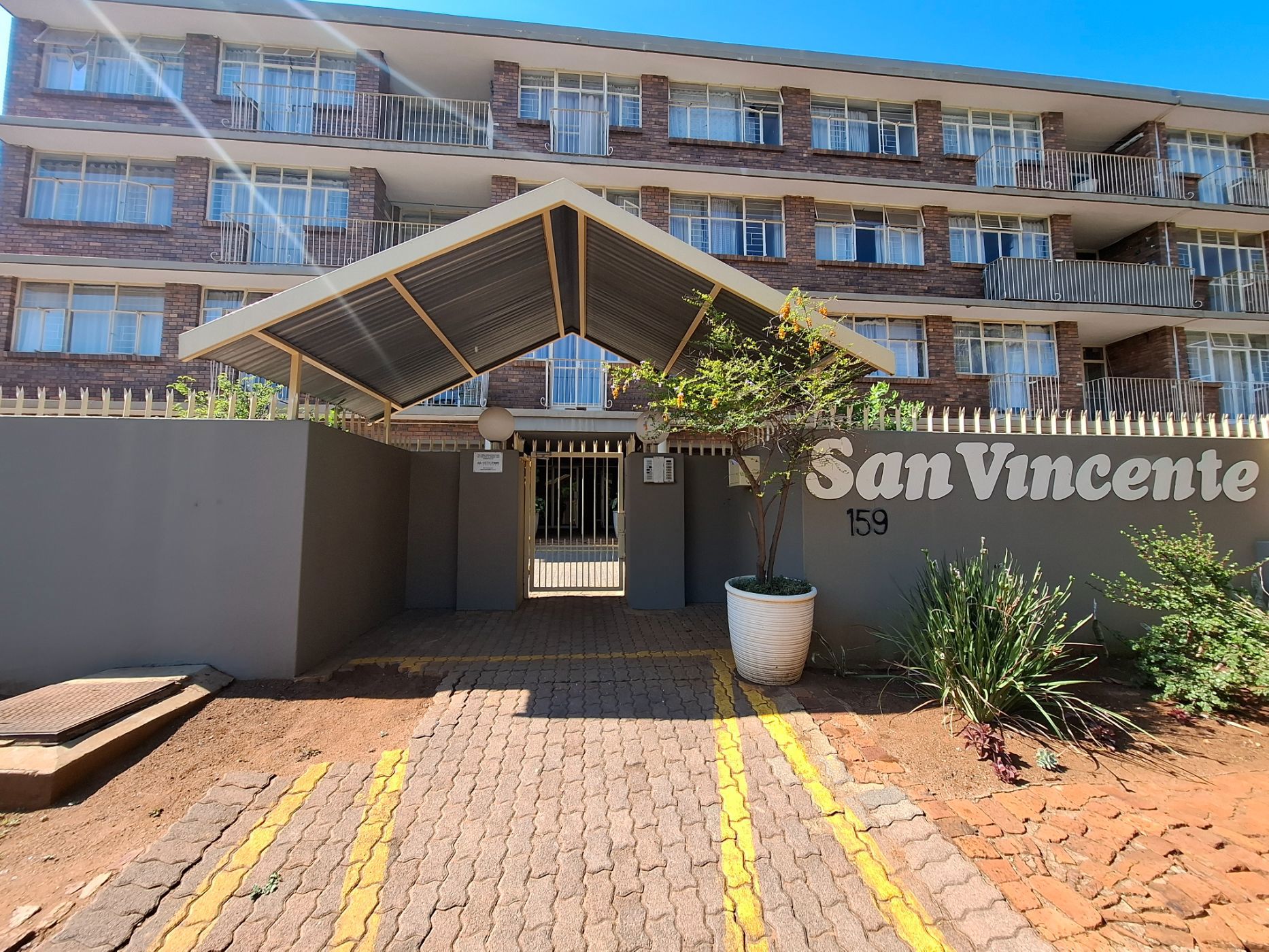 Apartment for sale in Sinoville - PTM1753899