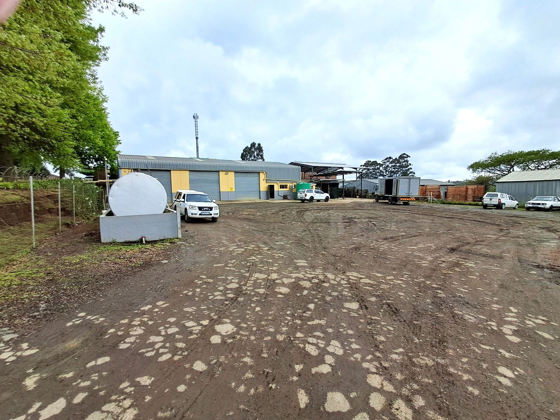 Commercial industrial property for sale in Merrivale - 1PM1754846