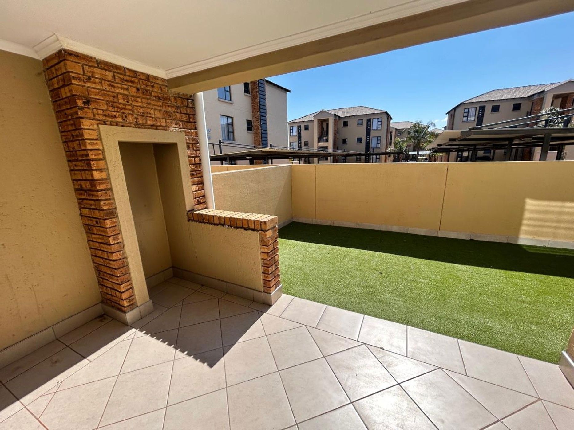 Apartment to rent in Heuwelsig, Kimberley - 1KJ1753932