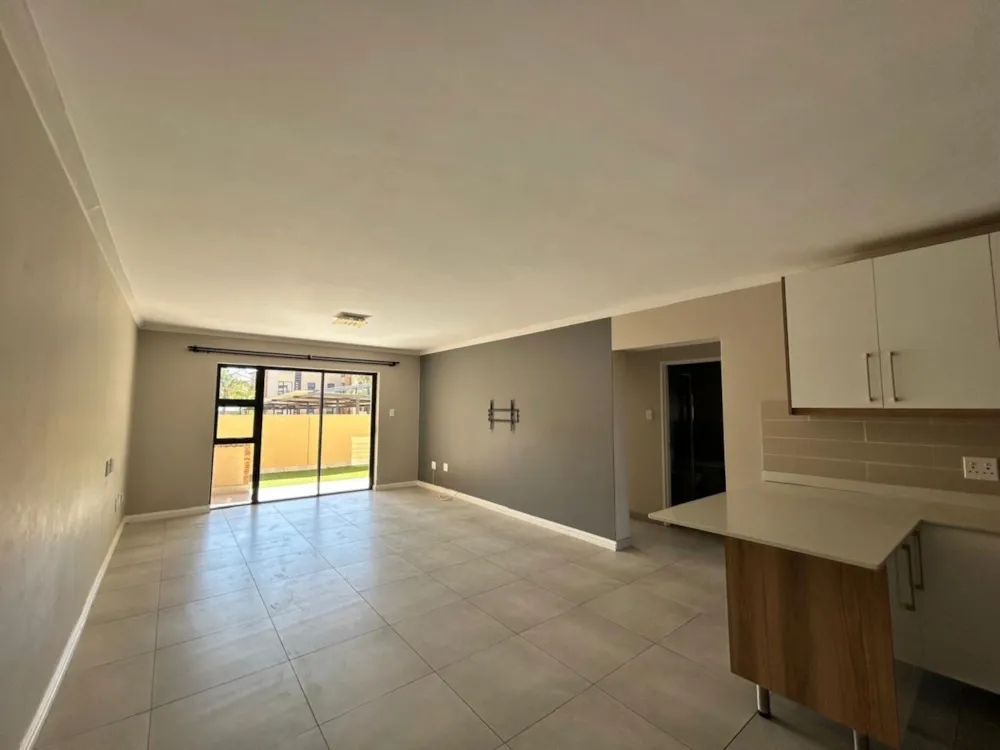 Apartment to rent in Heuwelsig, Kimberley - 1KJ1753932