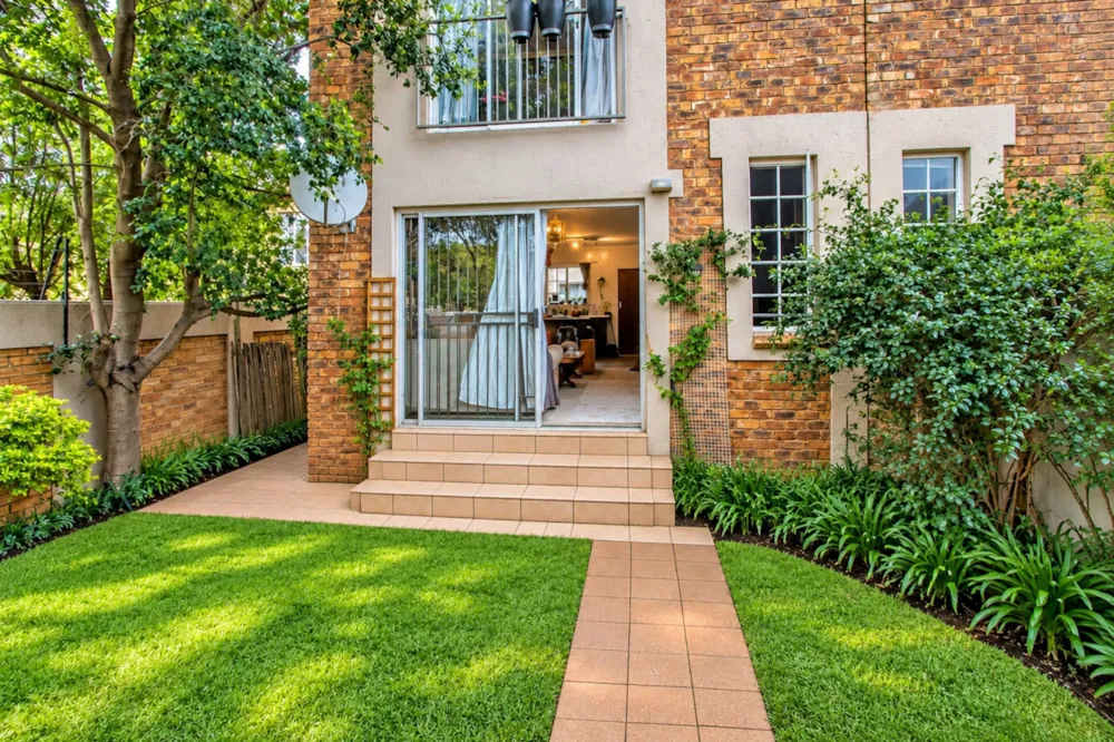 Double-storey apartment for sale in North Riding - FW1754154 Double-storey apartment for sale in North Riding - FW1754154