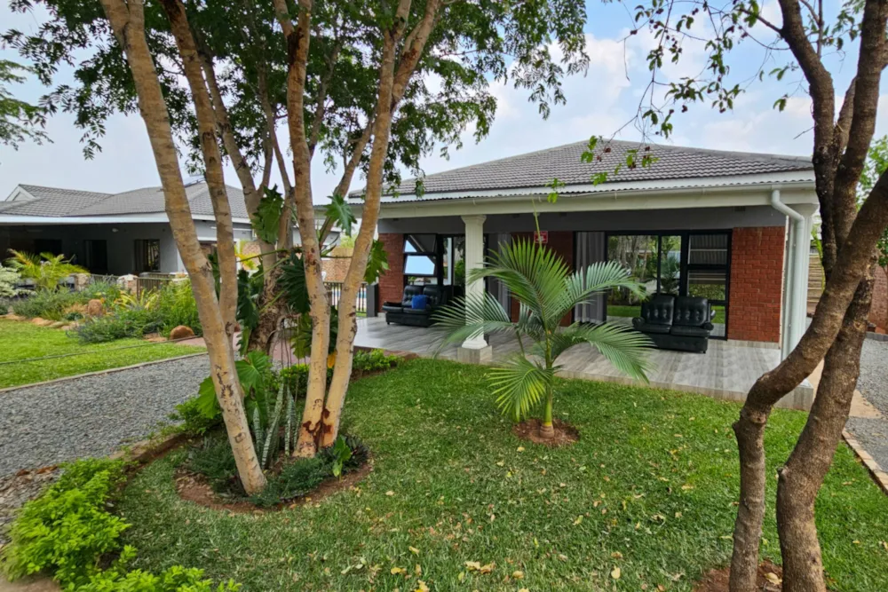 Cottage for sale in Victoria Falls, Zimbabwe - 3ZB1756960