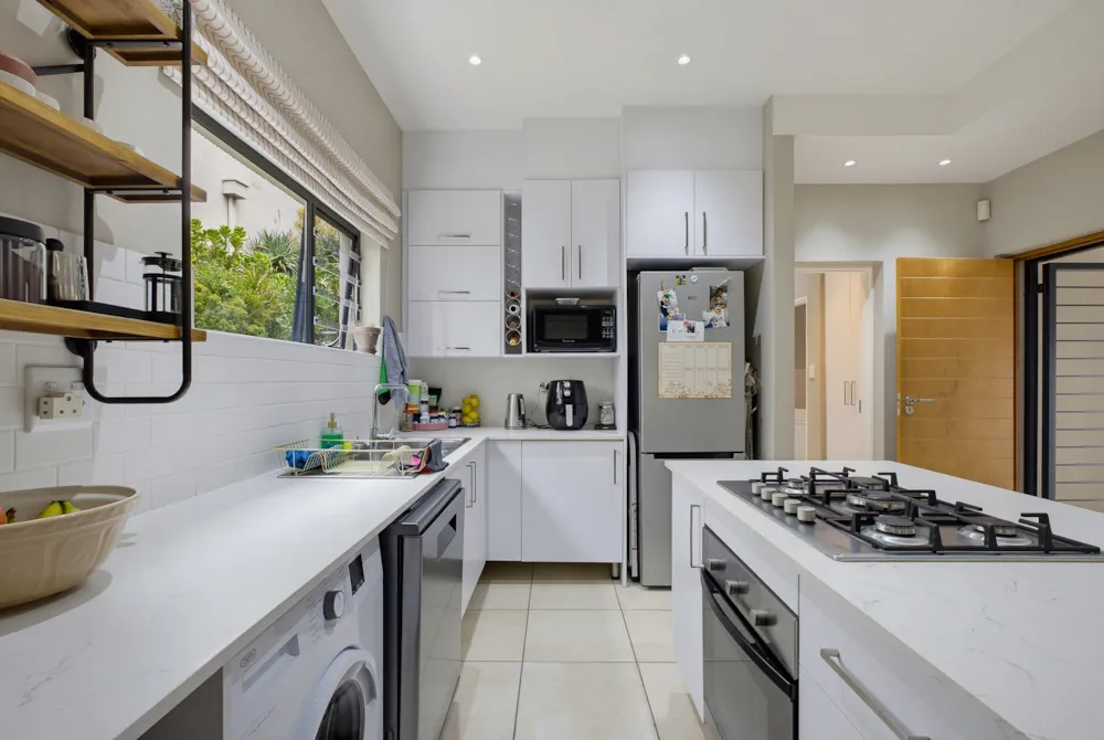 Apartment for sale in Hyde Park, Sandton - HP1753991