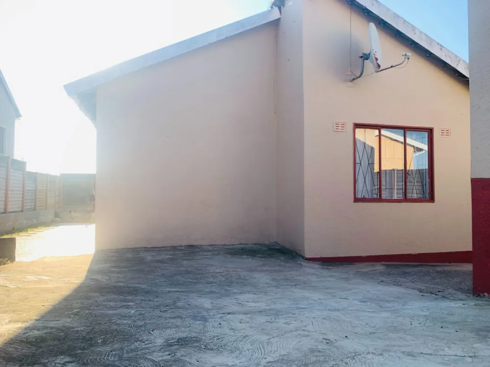 House for sale in King Williams Town (Qonce) - 1MH1754036 House for sale in King Williams Town (Qonce) - 1MH1754036