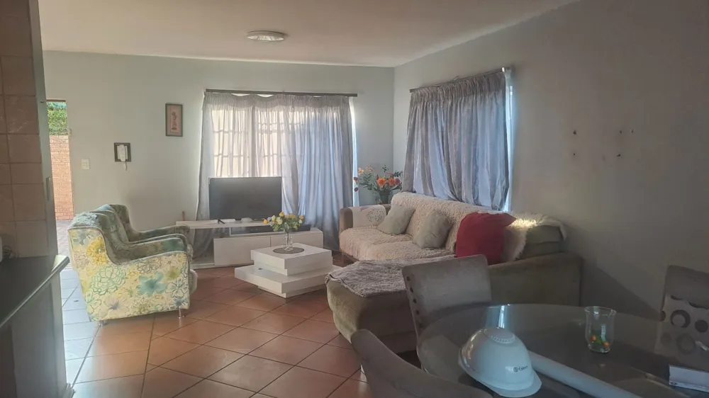 Double-storey house for sale in Middelburg (Mpumalanga) - 1MD1754398 Double-storey house for sale in Middelburg (Mpumalanga) - 1MD1754398