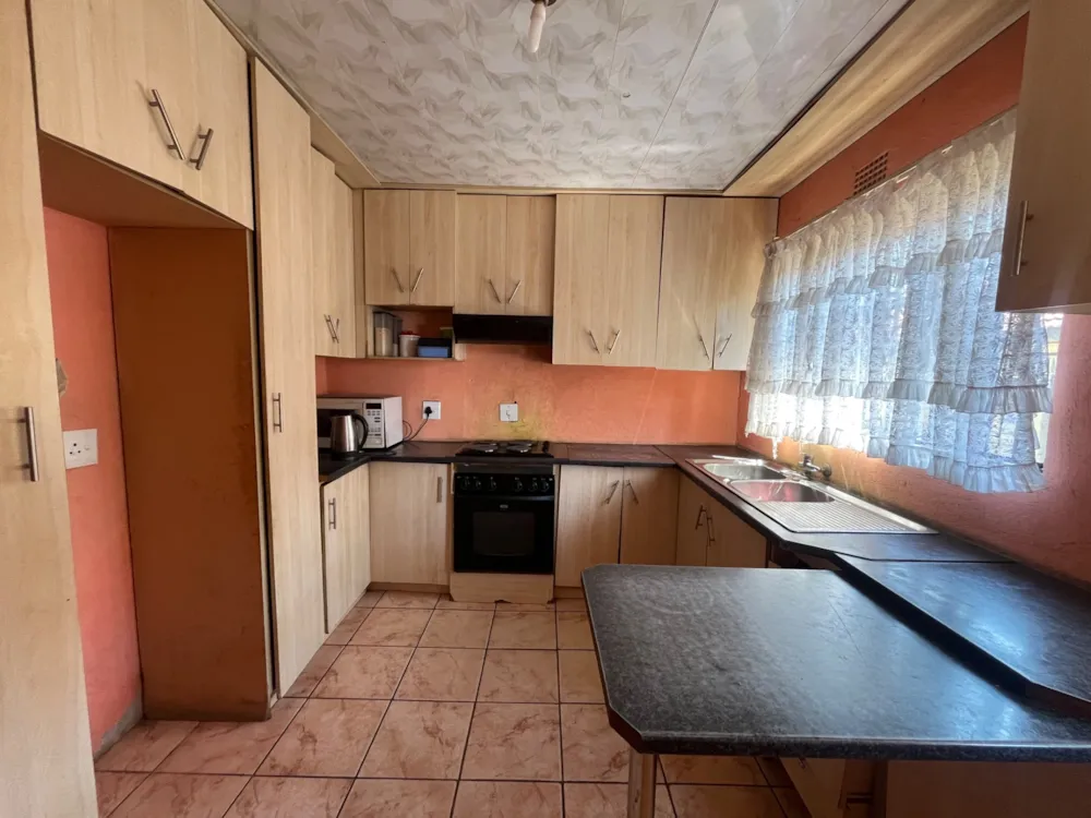 House for sale in Newcastle - 1NW1754239 House for sale in Newcastle - 1NW1754239