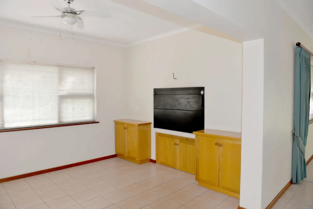 House to rent in Villiersdorp, Overberg - 1SW1754087 House to rent in Villiersdorp, Overberg - 1SW1754087