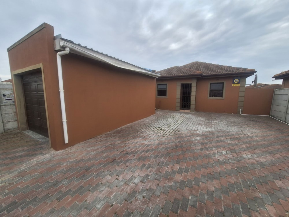 House for sale in Stratford Green - 1KV1754096 House for sale in Stratford Green - 1KV1754096