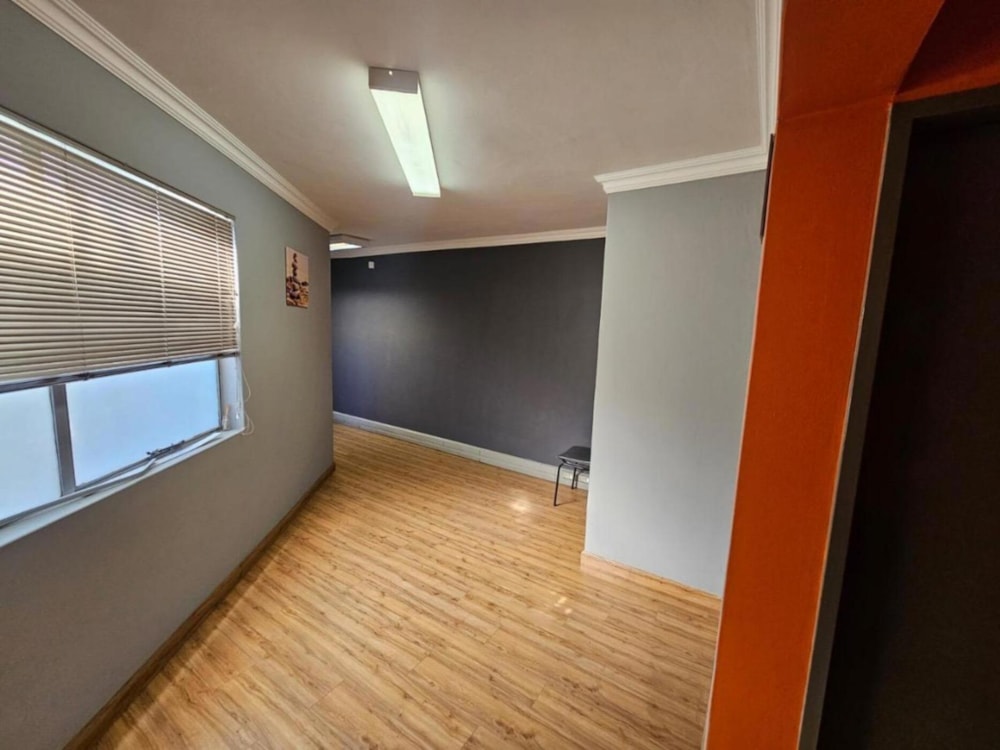 Commercial office to rent in Sasolburg Ext 5 - 1VT1754105 Commercial office to rent in Sasolburg Ext 5 - 1VT1754105