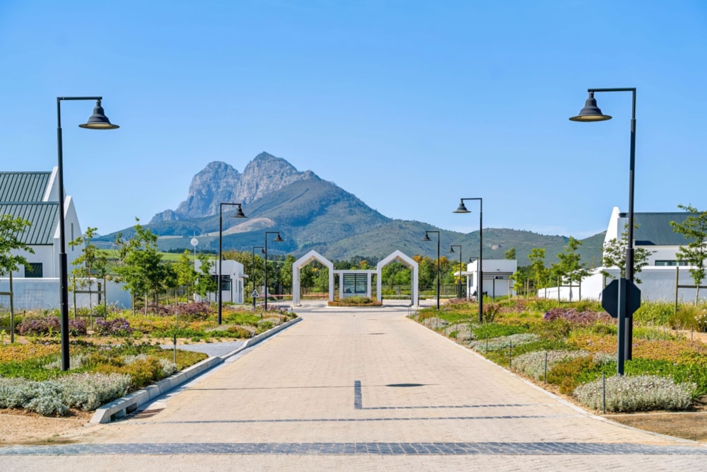 Residential vacant land for sale in Mount Vernon Residential Estate - ST1754129 Residential vacant land for sale in Mount Vernon Residential Estate - ST1754129
