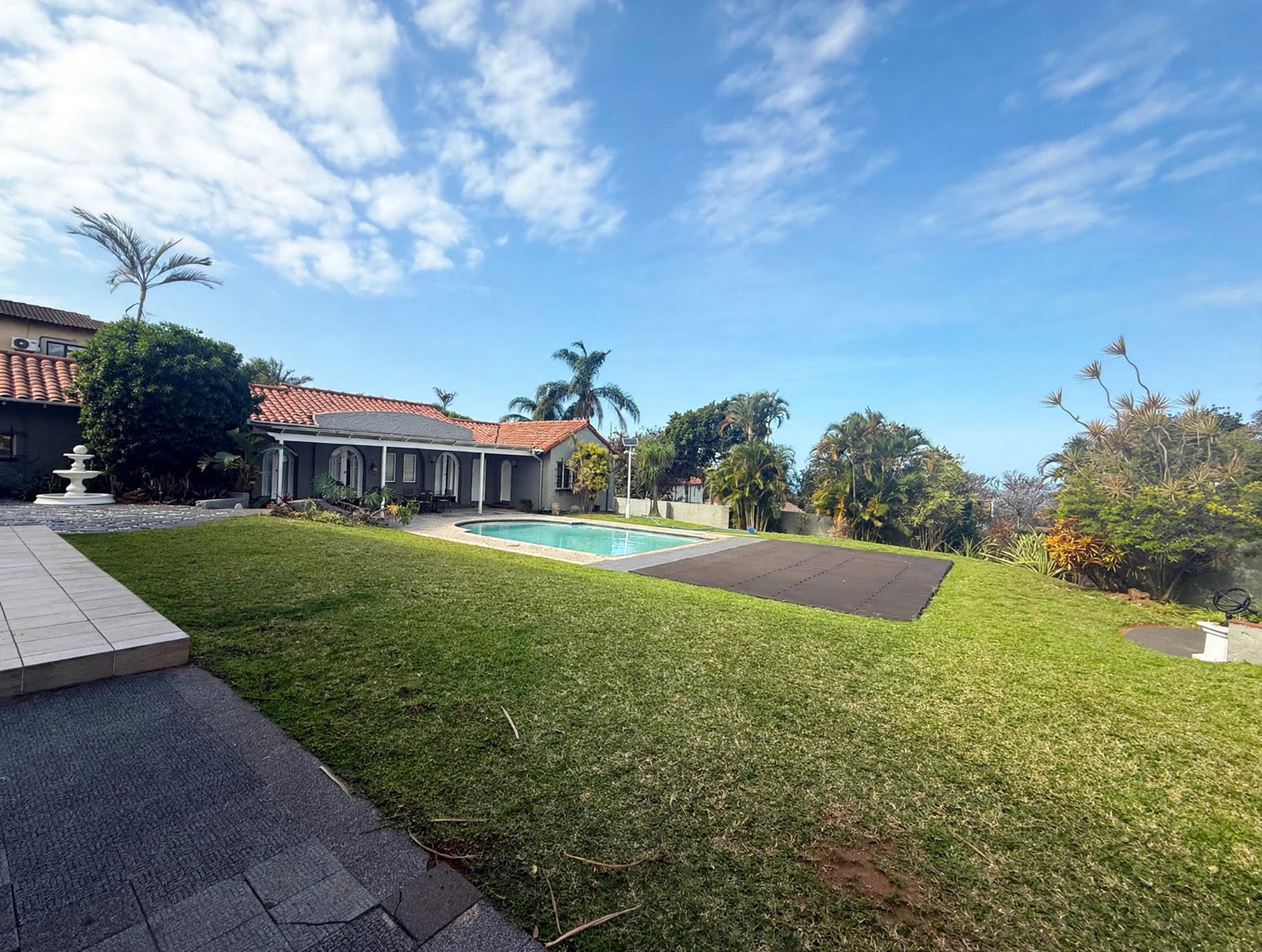 House to rent in Durban North - 1ND1754191