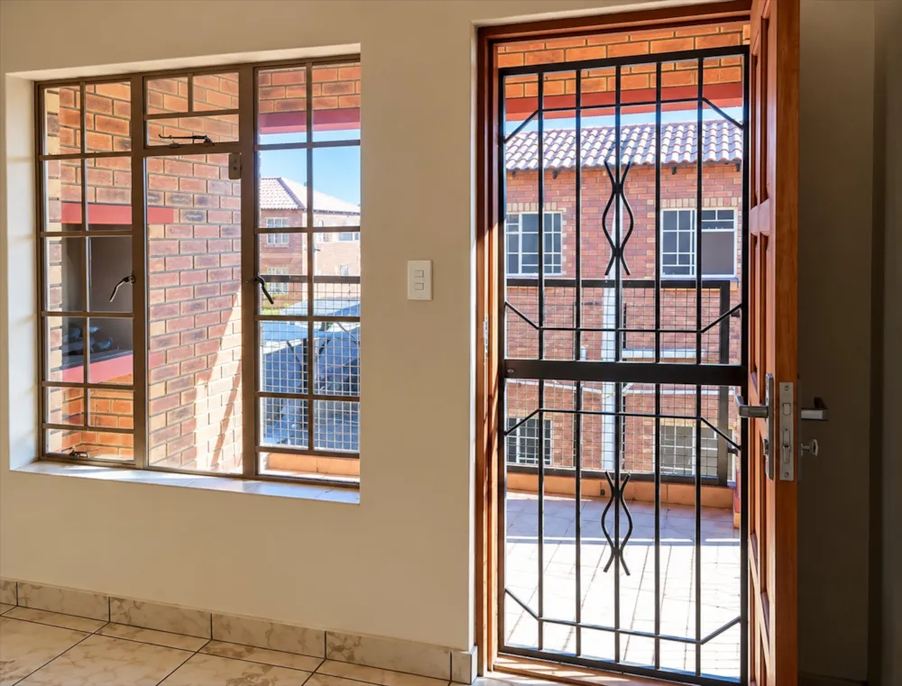 Apartment for sale in Waterval East - 1RU1754163 Apartment for sale in Waterval East - 1RU1754163