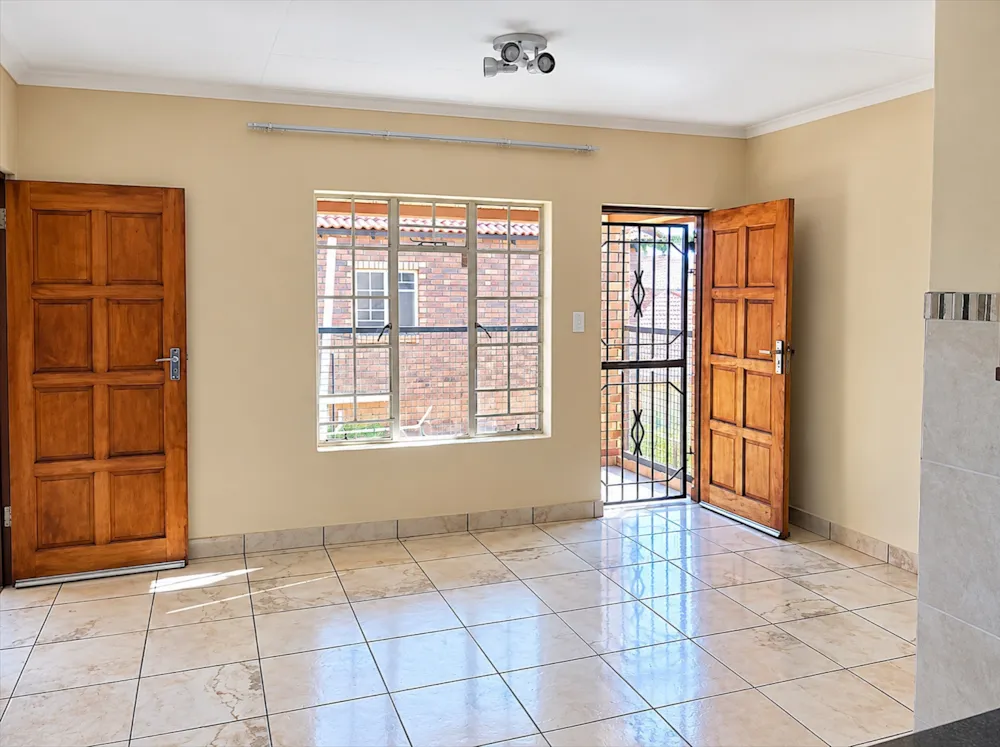 Apartment for sale in Waterval East - 1RU1754163 Apartment for sale in Waterval East - 1RU1754163