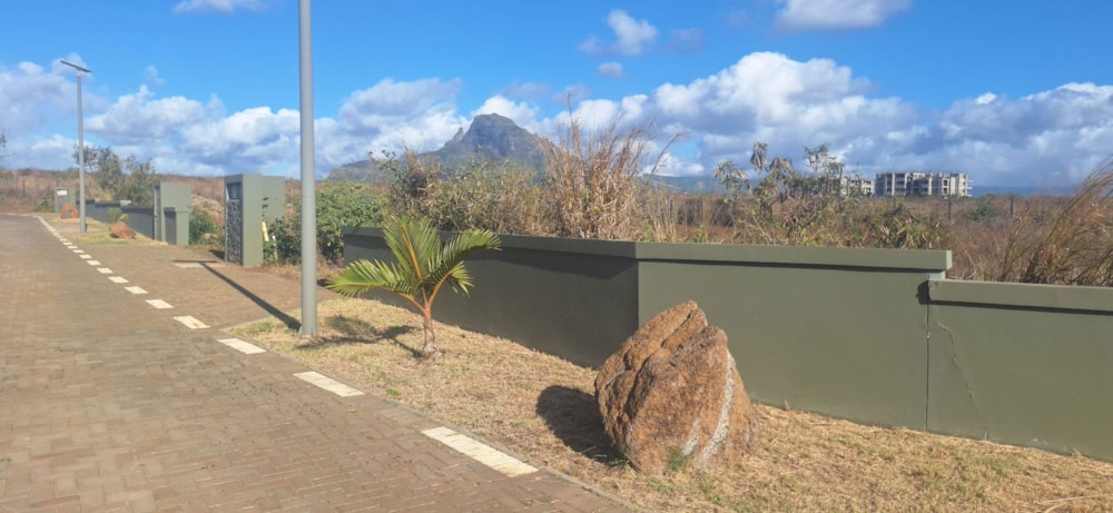 Residential vacant land for sale in Flic en Flac, Mauritius - MUR1754157 Residential vacant land for sale in Flic en Flac, Mauritius - MUR1754157