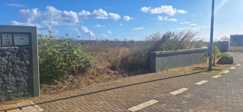 Residential vacant land for sale in Flic en Flac, Mauritius - MUR1754157