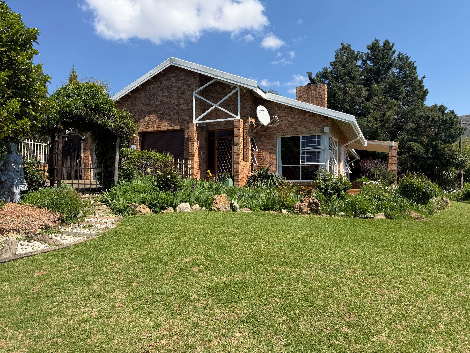 House for sale in Clarens - 1CS1754172