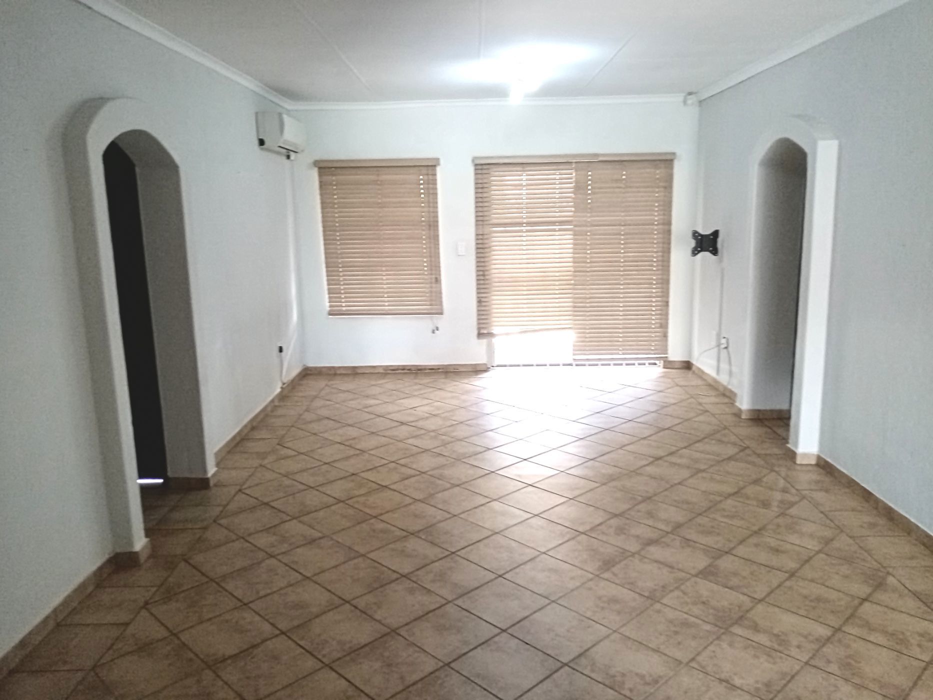 House to rent in Cashan - 1RU1754190