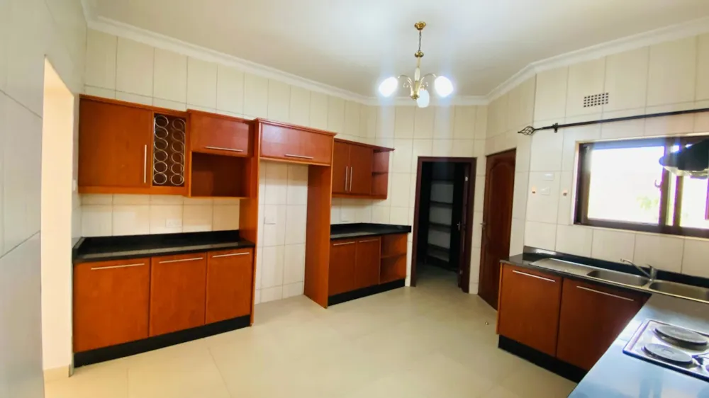 Double-storey apartment to rent in Chudleigh, Zambia - 3ZA1754200 Double-storey apartment to rent in Chudleigh, Zambia - 3ZA1754200