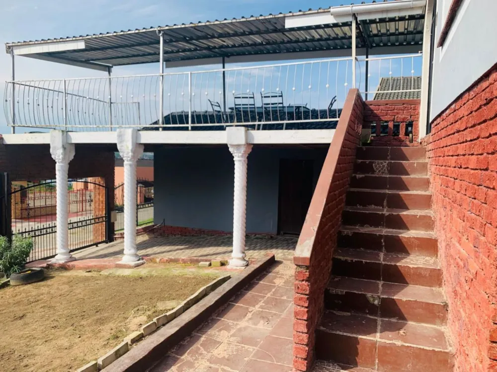 House for sale in King Williams Town (Qonce) - 1MH1754230
