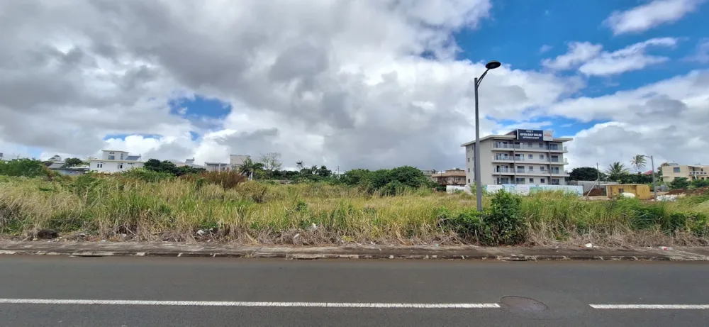 Residential vacant land for sale in Phoenix, Mauritius - MUR1754195