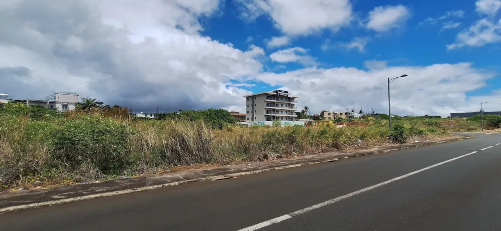 Residential vacant land for sale in Phoenix, Mauritius - MUR1754195