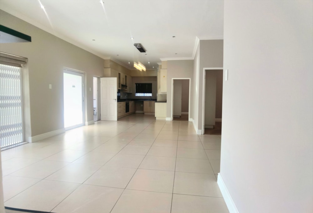 Townhouse to rent in Westbrook, Port Elizabeth, Gqeberha - 1PLZ1754240 Townhouse to rent in Westbrook, Port Elizabeth, Gqeberha - 1PLZ1754240