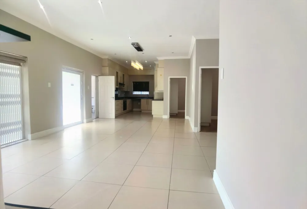 Townhouse to rent in Westbrook, Port Elizabeth, Gqeberha - 1PLZ1754240 Townhouse to rent in Westbrook, Port Elizabeth, Gqeberha - 1PLZ1754240