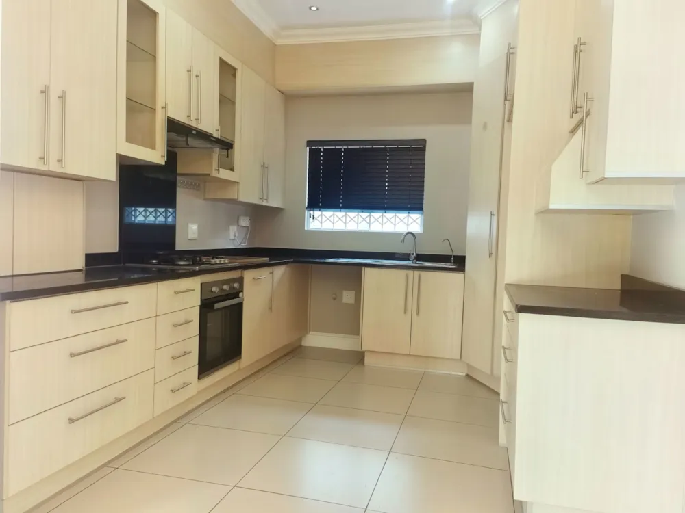 Townhouse to rent in Westbrook, Port Elizabeth, Gqeberha - 1PLZ1754240 Townhouse to rent in Westbrook, Port Elizabeth, Gqeberha - 1PLZ1754240